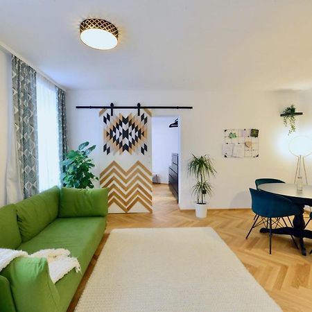 Modern Flat With Parking Space Apartamento Viena Exterior foto